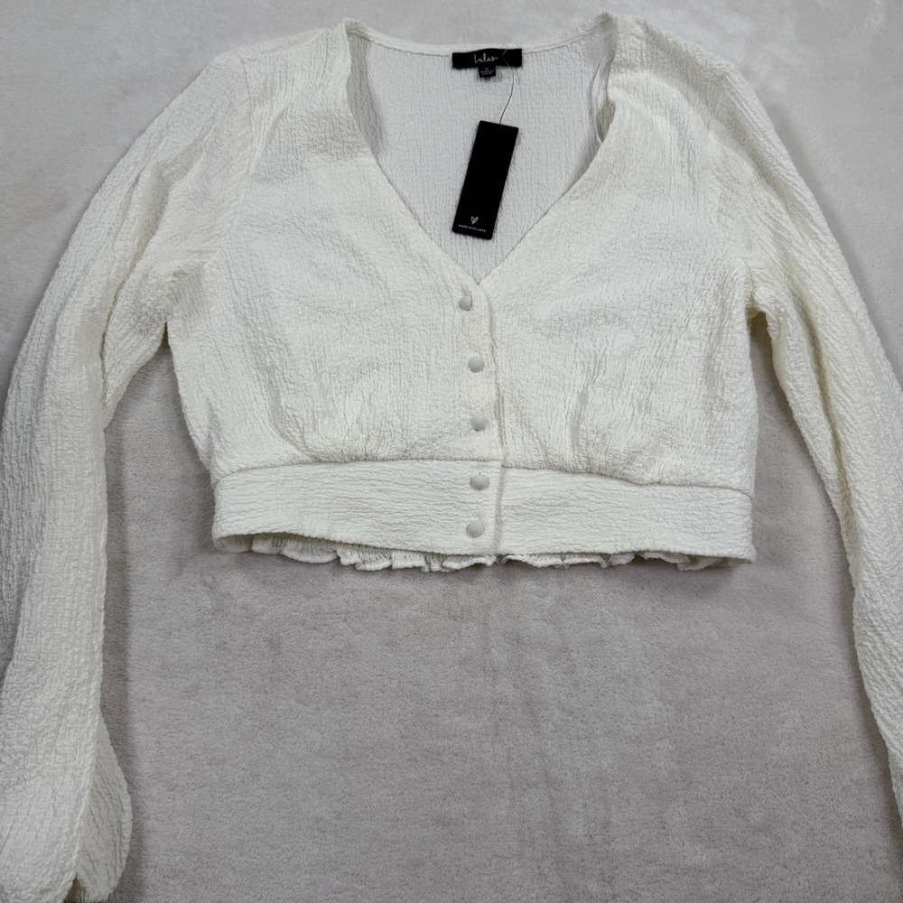 Lulus White Textured Long Sleeve Button Front Crop Top V-Neck Smocked Hem Large - Picture 2 of 7